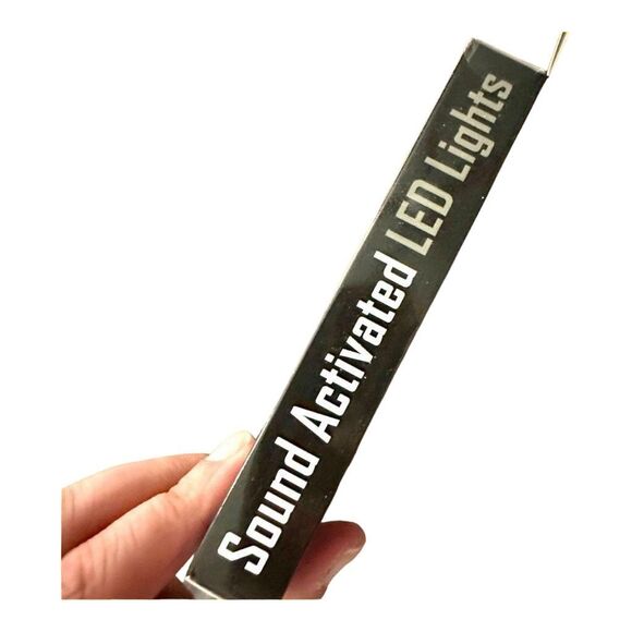 Sound Activated White LED Light Strip Peel Off Adhesive 1 Meter Or Cut To Size - Picture 4 of 5